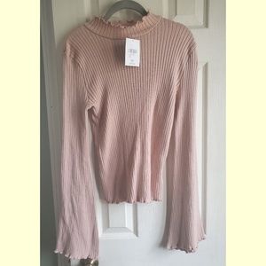 FOREVER 21+ BELL SLEEVE TOP